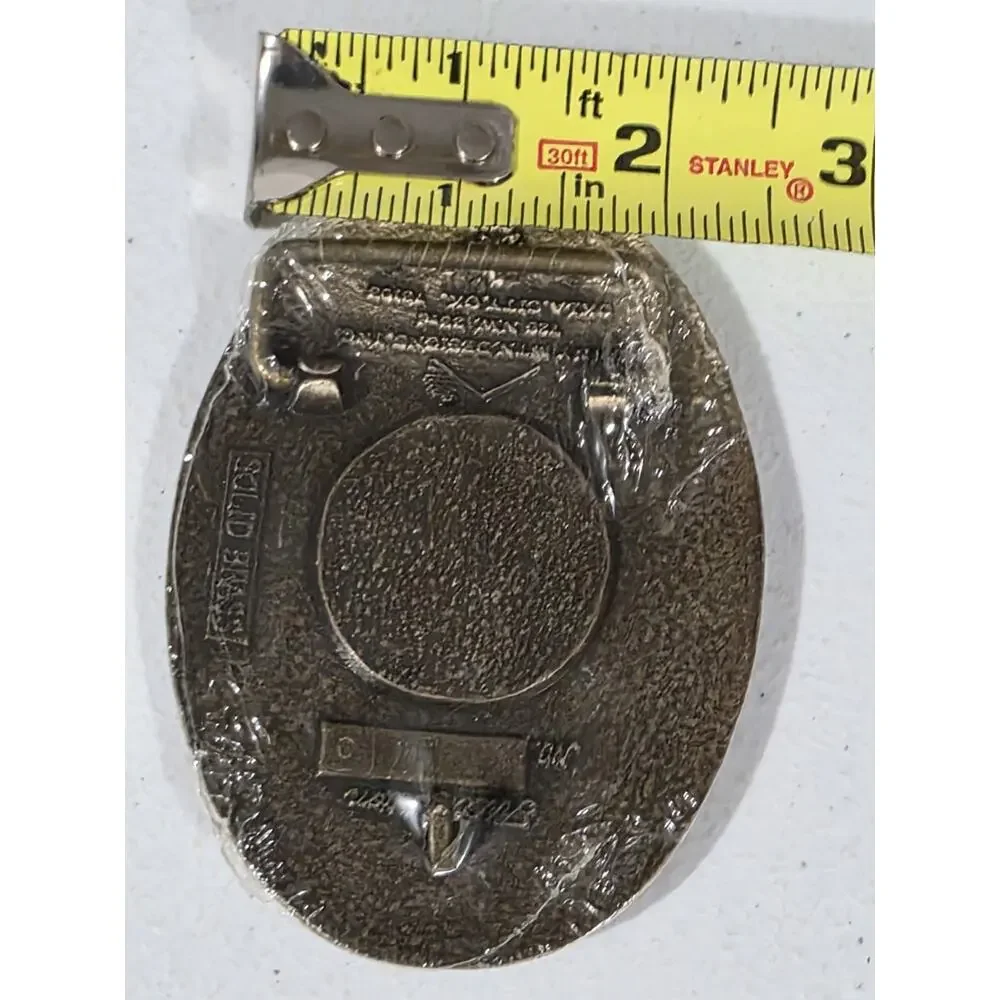 JOHN WAYNE AN AMERICAN COMMEMORATIVE Solid Brass Belt Buckle NEW first Edition
